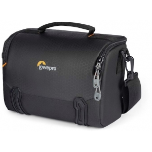 Lowepro kaamerakott Adventura SH 140 III, must