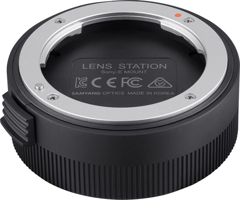 Samyang lens station for Canon RF