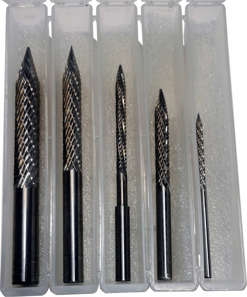 AUGUFREESIDE KOMPLEKT (3 / 4.5 / 6 / 8 / 10MM SEENELE). 1200 RPM. KÕVASULAM-TERAS