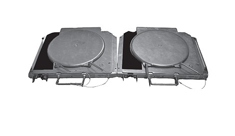 SILLASTENDI ESIRATTA PÖÖRDPLAADID 2TK KOMPL + ROC KIT. CORGHI