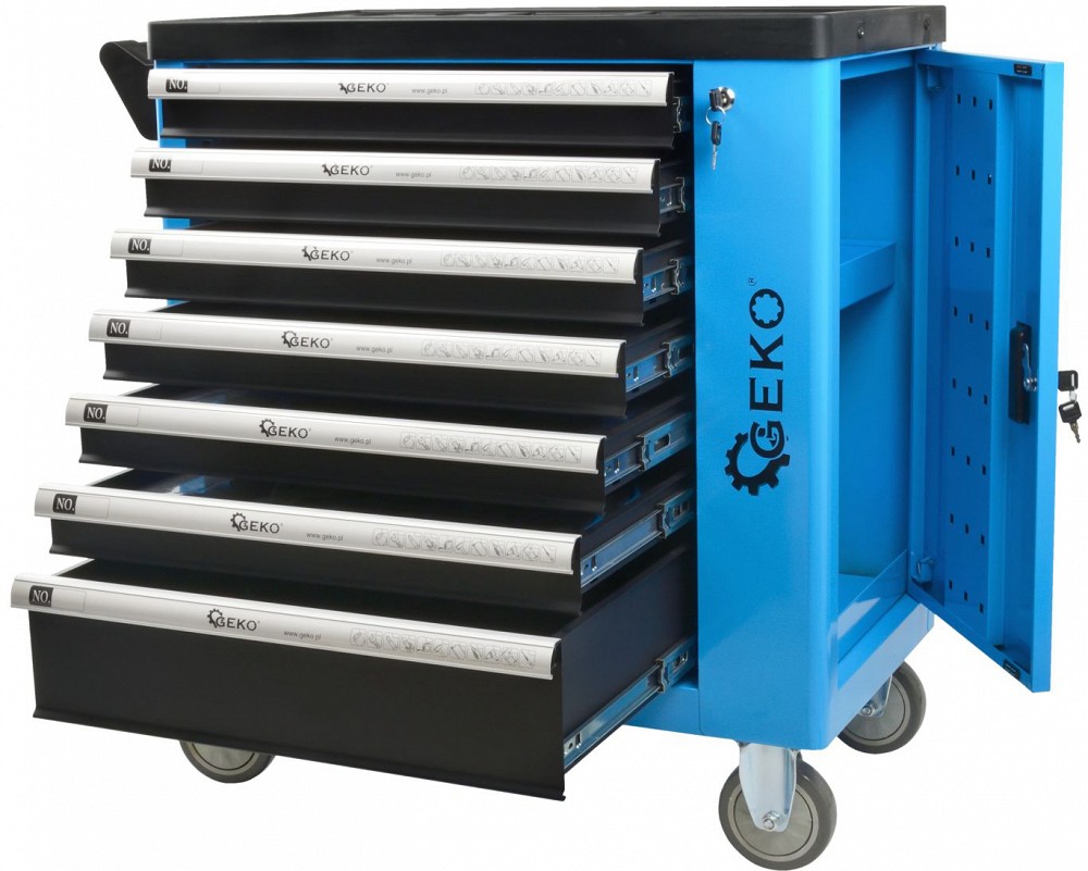 243-OS. TÖÖRIISTAKÄRU TÖÖRIISTADEGA. 7 SAHTLIT. KÜLGKAPIGA GEKO