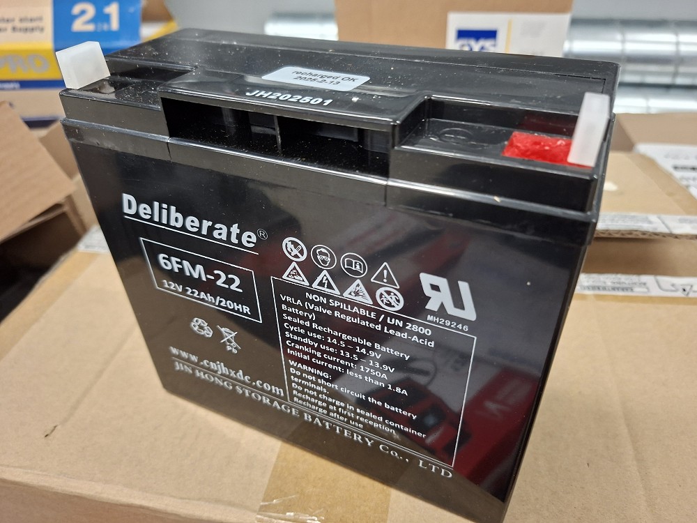 VARUAKU 22H KÄIVITUSABILE STARTPACK TRUCK 12 / 24V GYS025448 GYS